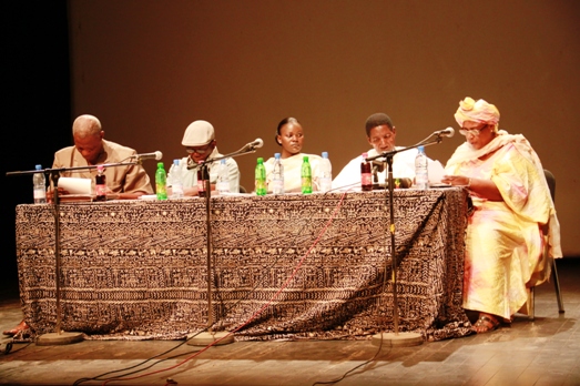 Confrence sur la cration artistique et culturelle de Mali -- 17/04/12